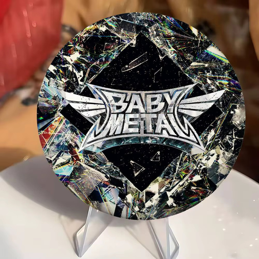 Brosche Babymetal, Weißblech, Japanischer Rock - Bild 5