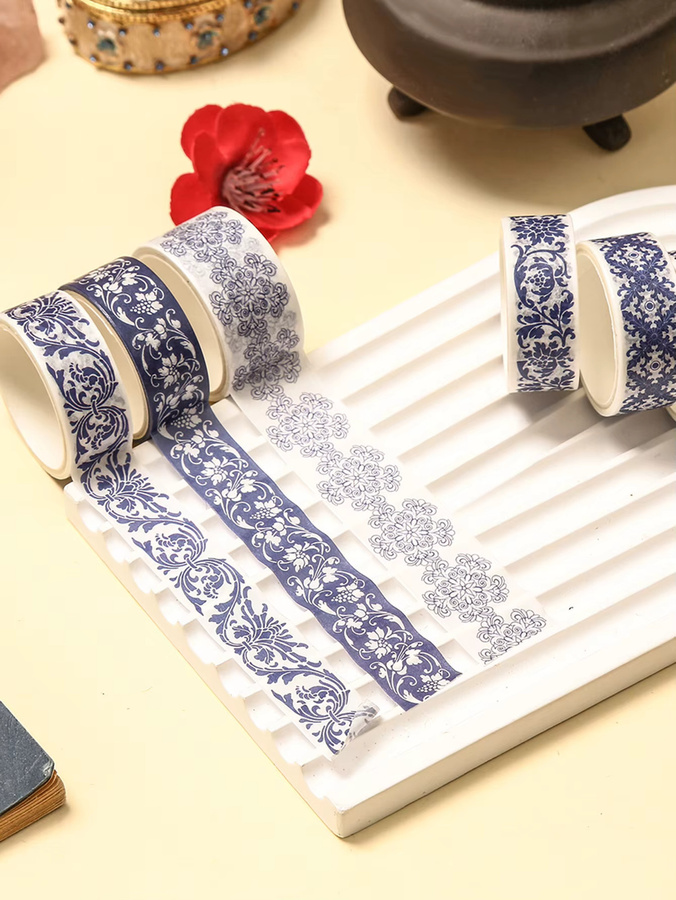 Washi-Tape-Set mit verschiedenen Blumenmustern in Blau und Weiß für deine DIY-Tagebuch- und Fotoalbum-Dekoration - Bild 6