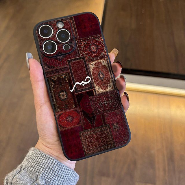 Rote Handyhülle mit islamischem Teppich-Collagenmuster für iPhone 17 16 15 14 13 12 11 Pro Max Plus, sturzsicher und stoßfest - Bild 1