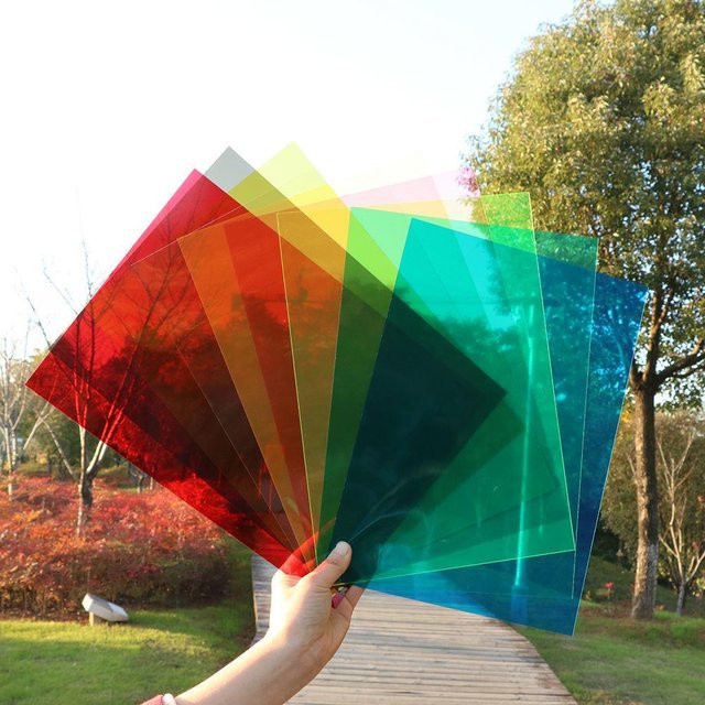 HomeHarmony Transparente PVC Zellophanblätter in Rot für Kinder-DIY-Bastelarbeiten, A4, 5 Stück - Bild 1