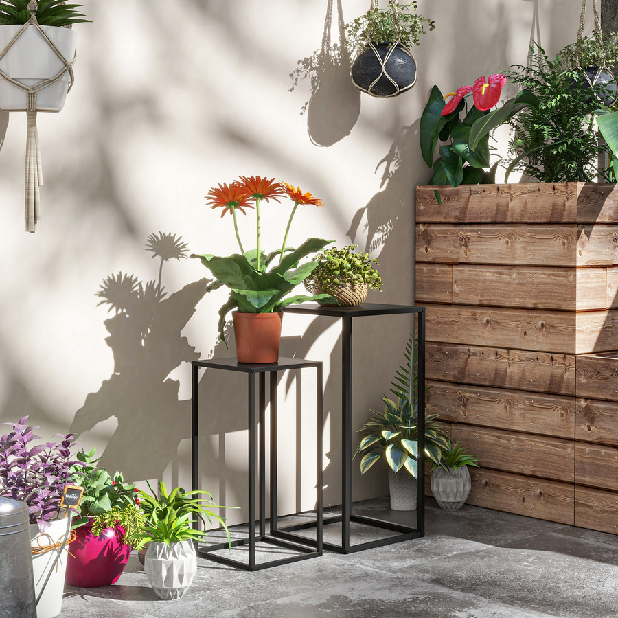 Outsunny 2er-Set Pflanzenständer aus Stahl in Schwarz im industriellen Design für Garten, Balkon und Terrasse, B/T/H: 31 x 31 x 65 cm - Bild 2