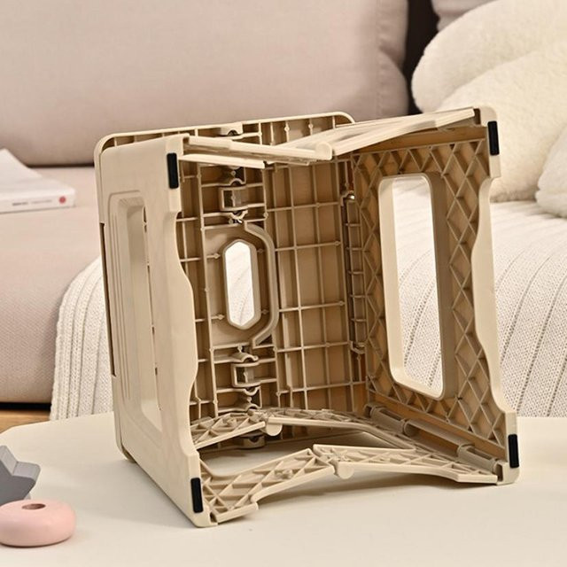 JETTING Klappbarer Tritthocker aus Kunststoff in Braun, Rutschfester Mehrzweck-Fußhocker für Küche und Badezimmer - Bild 1