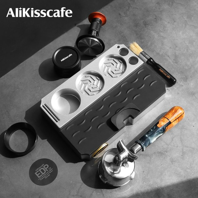 AliKisscafe Kaffee-Tampingstation Portafilter-Halter in Silber für Delonghi und Breville Espresso Zubehör - Bild 1
