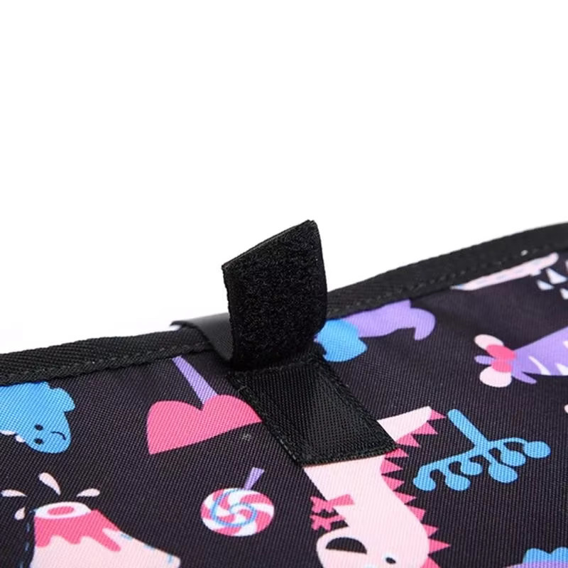 J15U Faltbare und wasserdichte Babywindel Wickelauflage für Neugeborene in Grau und Multicolour - Bild 1