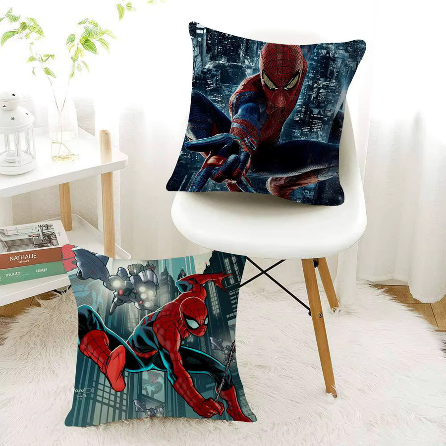 Beast Kingdom Kissenbezug S-Spider im Ahorn-Design, Mehrfarbig, 30 x 30 cm - Bild 1