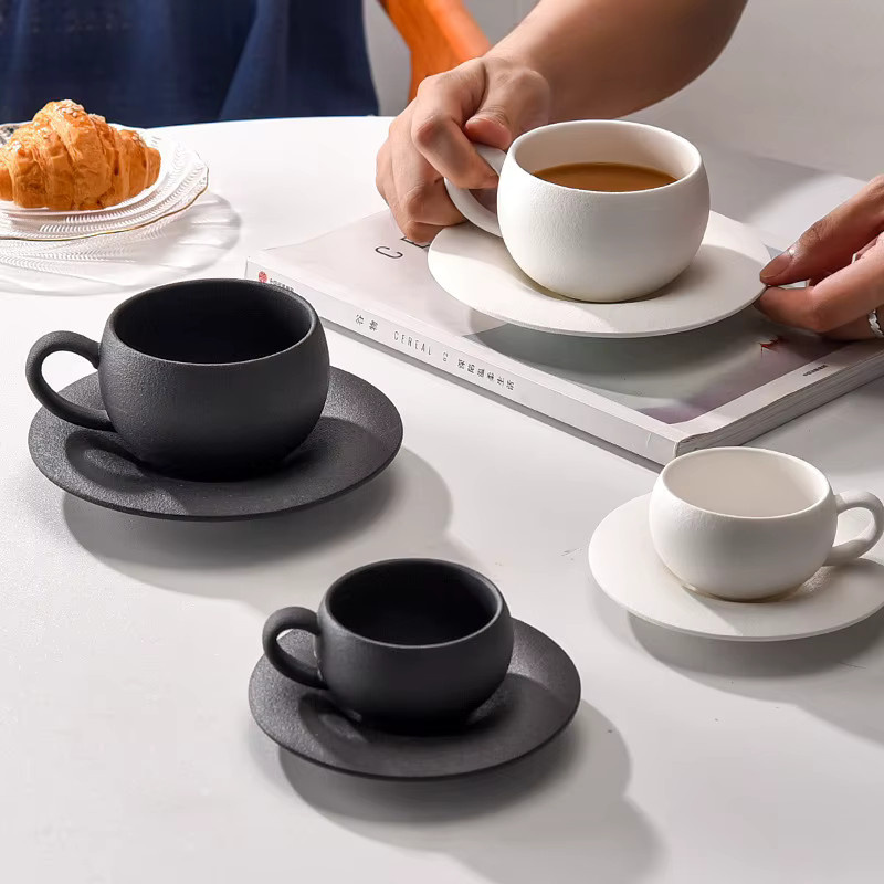 JUSTINLAU Keramik Kaffeetasse und Teetasse mit Vulkansteinmuster in Weiß, Set mit 110 ml und 280 ml - Bild 2