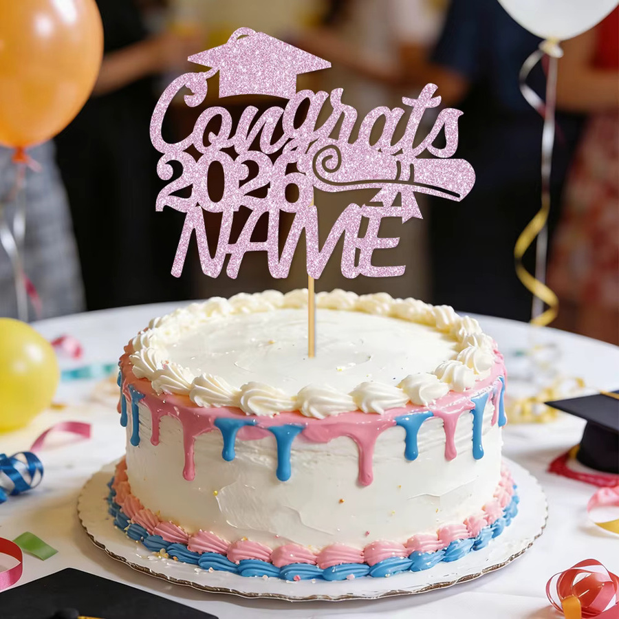 Personalisierter Kuchenaufsatz Congrats Grad 2026 mit Abschlussmütze von Cyuan für deine Abschlussfeier-Dekoration - Bild 1