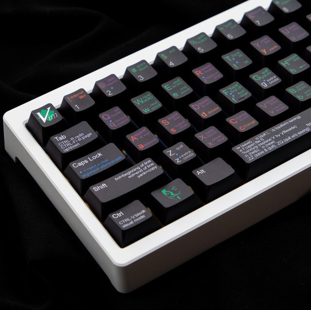 PBT Black VIM Keycaps Cherry Profile mit Dye Sublimation für MX mechanische Tastaturen, inklusive 2.25U und 2.75U Split Space - Bild 1