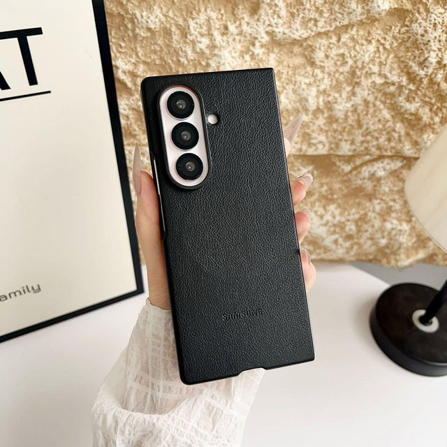 Magnetische Leder Handyhülle für Samsung Galaxy Z Fold7 in verschiedenen Farben - Bild 1