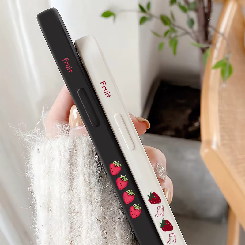 Stoßfeste TPU Handyhülle für Xiaomi Poco M8 Pro M7 M6 M5 M4 M3 M2 Plus mit Liebesherz-Erdbeer-Muster in Multicolour und Weiß - Bild 2