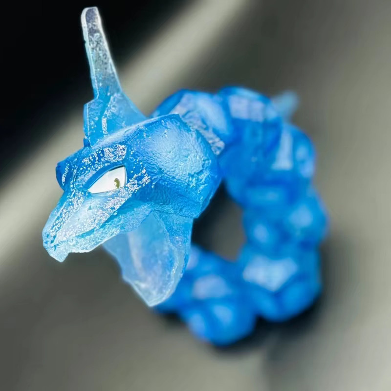 Bandai Pokémon Onix-Kristallstatue, Glow-In-The-Dark Rock Snake-Figur - Bild 2