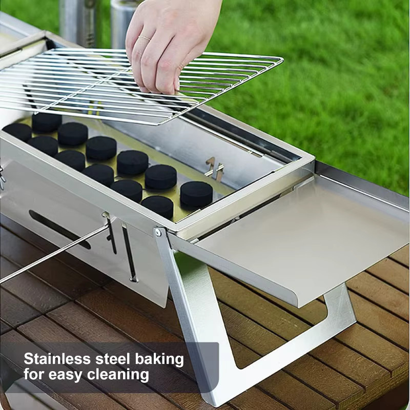Tragbarer Holzkohle-Tischgrill aus Edelstahl in Silber mit Tragetasche für den Außenbereich, B/T/H: 73,0 x 21,5 x 17,0 cm - Bild 3