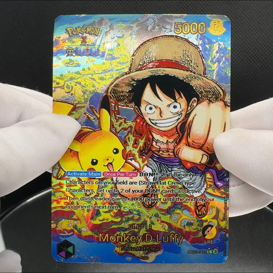 Bandai One Piece TCG Luffy X Pikachu Leader-Karte, Folien-Texturkarte, Englisch - Bild 2