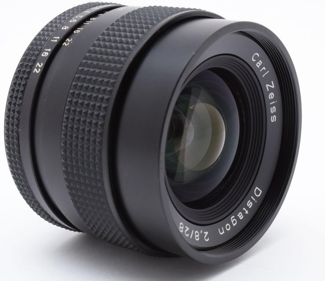Contax Carl Zeiss Distagon T* 28mm f/2.8 AEJ Weitwinkel C/Y Objektiv in Schwarz - Bild 1