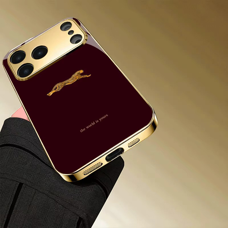 Goldene Handyhülle mit Leopardenmuster und metallischem Glanzlack für iPhone 11 bis iPhone 17 Pro Max und Air Modelle - Bild 3