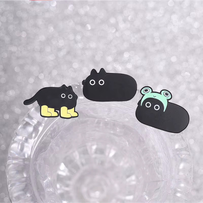 Miss Zoe Brosche, Schwarze Katze, Emaille, Unisex - Bild 2