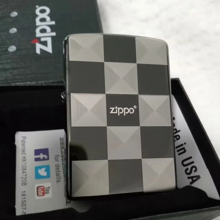 Zippo Feuerzeug Style Collection schwarz-weiß kariert in Box - Bild 3