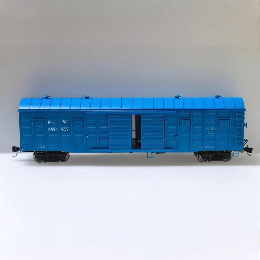 MODEL RTR P70 Boxcar Frachtauto, Zugmodell, 1:87, blau, mit zu öffnenden Türen - Bild 2