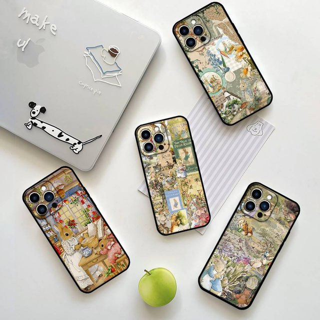 Mesuca Klassische Handyhülle P-Peter R-Rabbit für iPhone in Multicolour - Bild 1