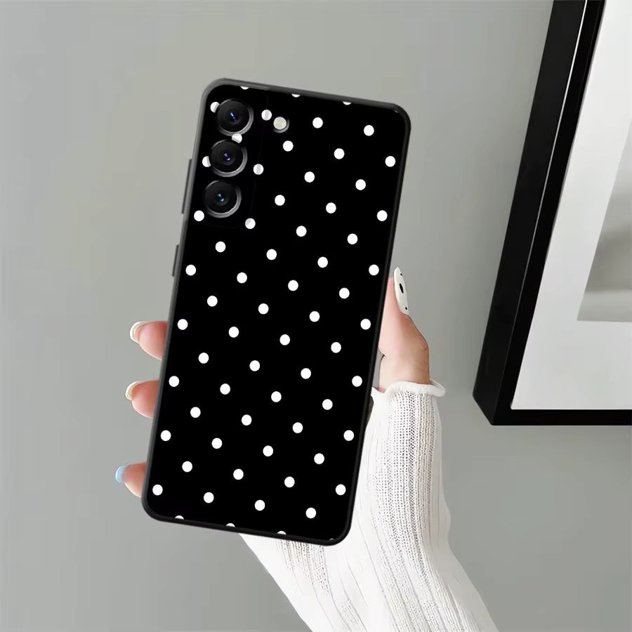 Luxuriöse Samsung Handyhülle mit Polka Dots Design in Schwarz für Galaxy A22 A52 A35 A26 A72 A36 A24 A55 A51 A73 A23 A53 A32 A25 A71 A41 - Bild 2