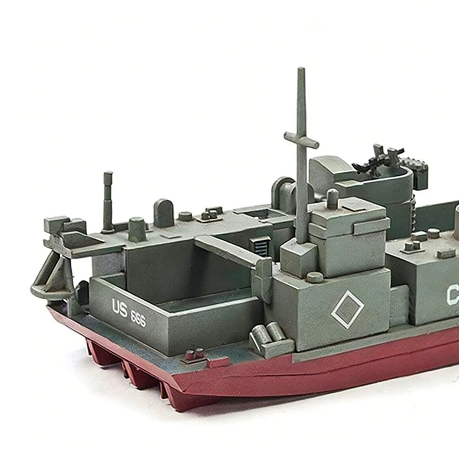 AT 99 MODEL LCT-501 Class Tank Landing Craft, Montagemodell, 1:350, Kunststoff - Bild 3