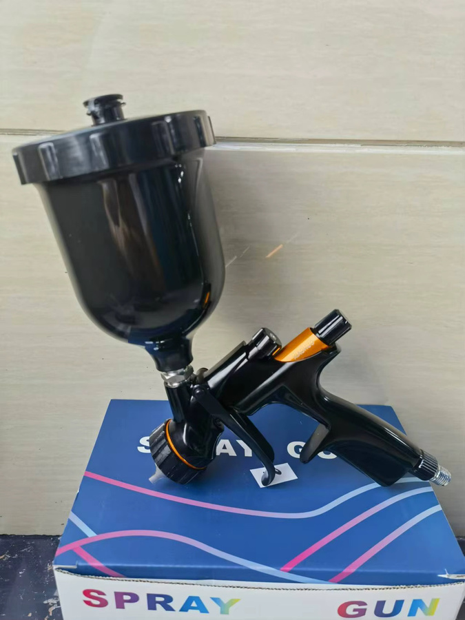 Pneumatische HVLP Hochdruck-Spritzpistole V1-B Plus Basecoat in Schwarz mit 600 ml Becher - Bild 5