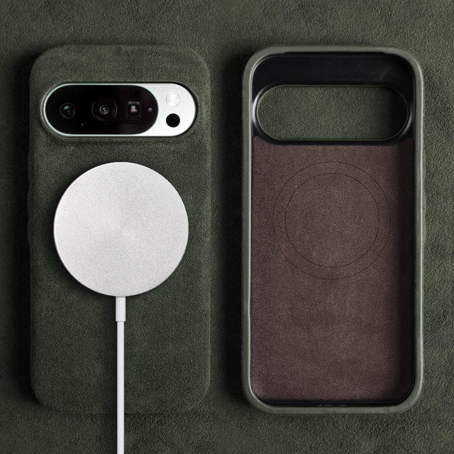 Magnetische Alcantara Handyhülle für Google Pixel 10 Pro XL 9 Pro 8 Pro 7 Pro in Grün aus Kunstleder und Wildleder im Supercar-Design - Bild 1