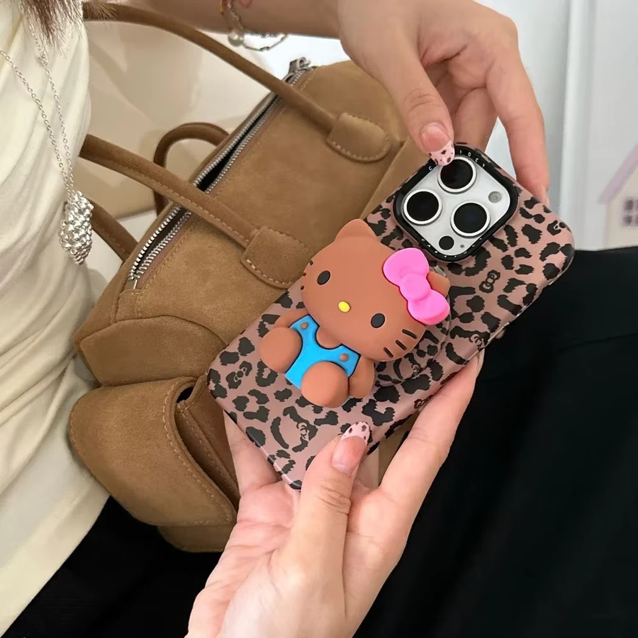 Sanrio Hello Kitty Handyhülle mit Leopardenmuster und MagSafe Wireless Charging für Apple iPhone 17 16 15 14 13 Pro Max, Multicolor - Bild 5