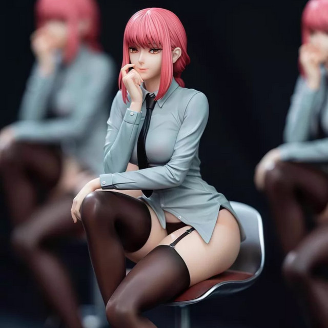 Bandai Chainsaw Man Makima Figur, Sitzend, 25cm, Einzelfigur - Bild 1