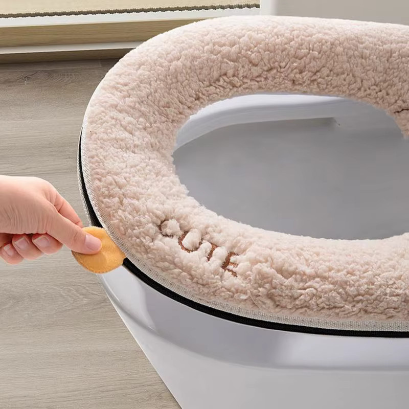 WHPHous Winter-Toilettensitzbezug mit Cartoon-Bären-Muster in Weiß - Bild 2