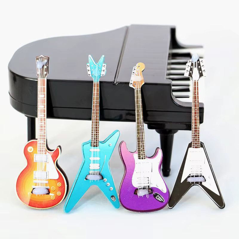 Sommer4 Puppenhaus-Gitarren-Spielzeug, Musikinstrument-Modell, Zubehör - Bild 3