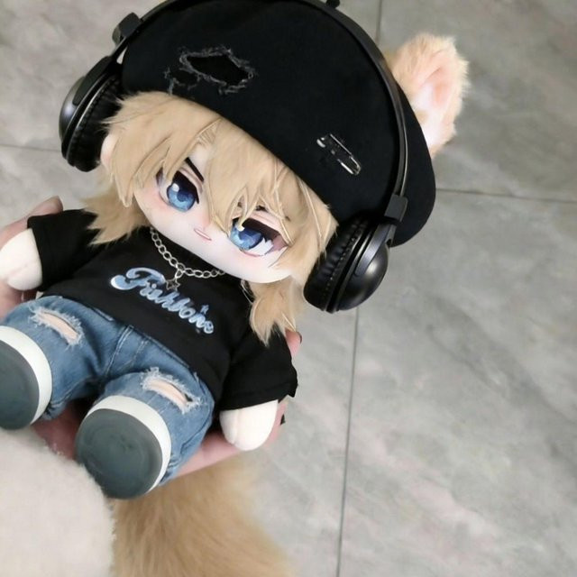 Yiran toy Genshin Impact Varka Plüsch Anziehpuppe, Plüschtier, ab 14 Jahren - Bild 1