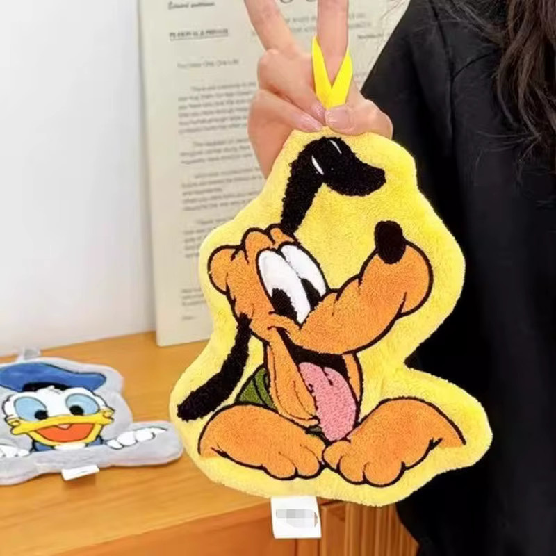 Saugfähiges Cartoon-Handtuch von Hot Toys mit Mickey, Minnie und Pluto in Mehrfarbig, aus Korallenvlies für Badezimmer und Küche - Bild 3