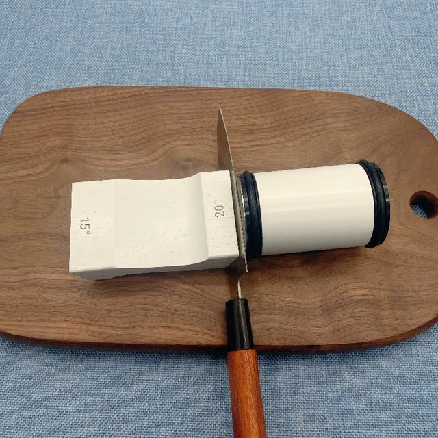 RSCHEF Profi Messerschärfer mit 2-Winkel-Rollmesser, Diamantschleifstein und magnetischer Absaugung, Weiß - Bild 1
