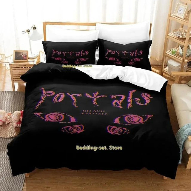 Melanie Martinez Portals Bettwäsche Set 3-teilig Schwarz mit Bettbezug und Kissenbezügen im 3D Kawaii Anime Design für Erwachsene und Kinder Breite: 133 cm, Höhe: 70 cm - Bild 1