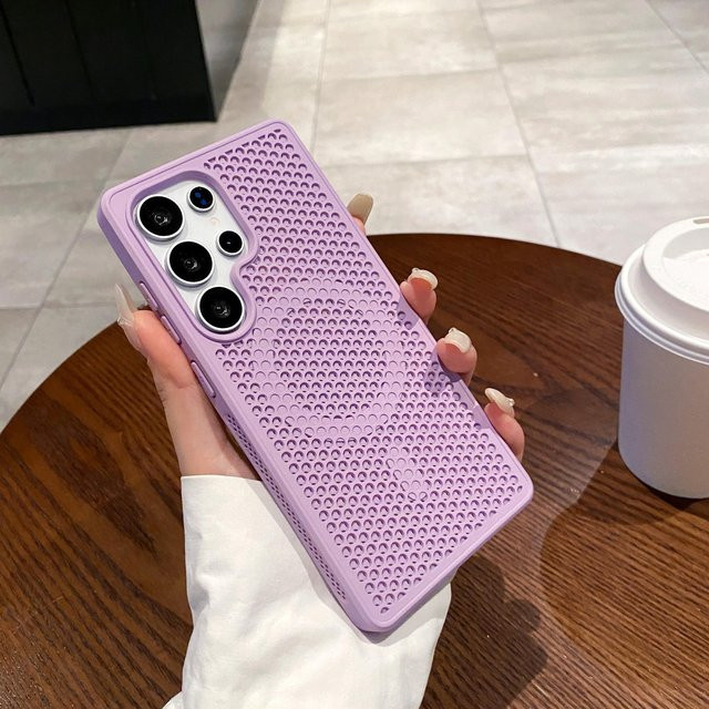 Stoßfeste und atmungsaktive MagSafe-kompatible Schutzhülle für Samsung Galaxy S24 in Purple mit kühlender Wärmeableitung - Bild 1
