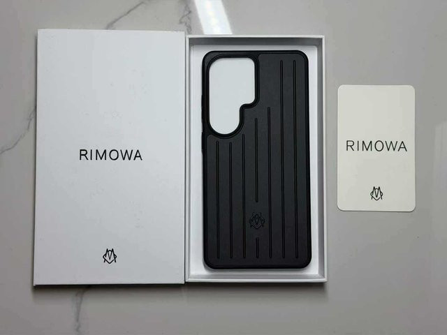 RIMOWA Original Koffer Handyhülle für Samsung Galaxy S26 Ultra und S25 Ultra in Schwarz - Bild 1