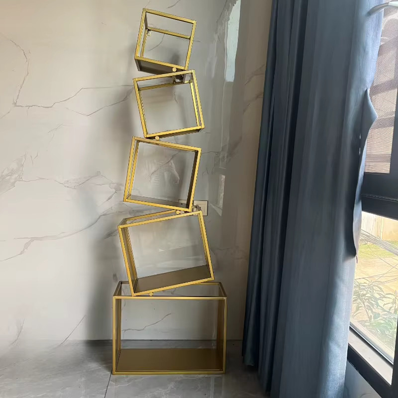 LIUSHADUOLA Eck-Bücherregal aus Metall in Gold, modernes vertikales Ausstellungsregal mit kariertem Design für dein Wohnzimmer - Bild 3