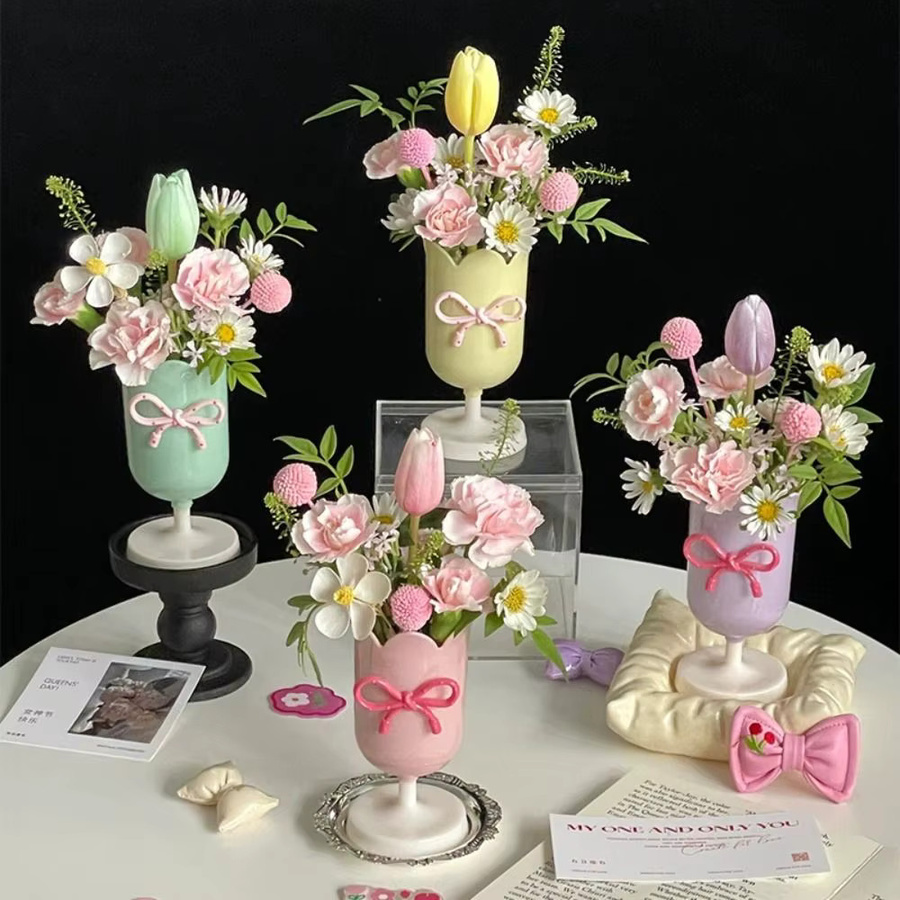 INS Desktop Organizer Stifthalter in Tulpenform aus Kunststoff, Pink und Multicolour - Bild 2