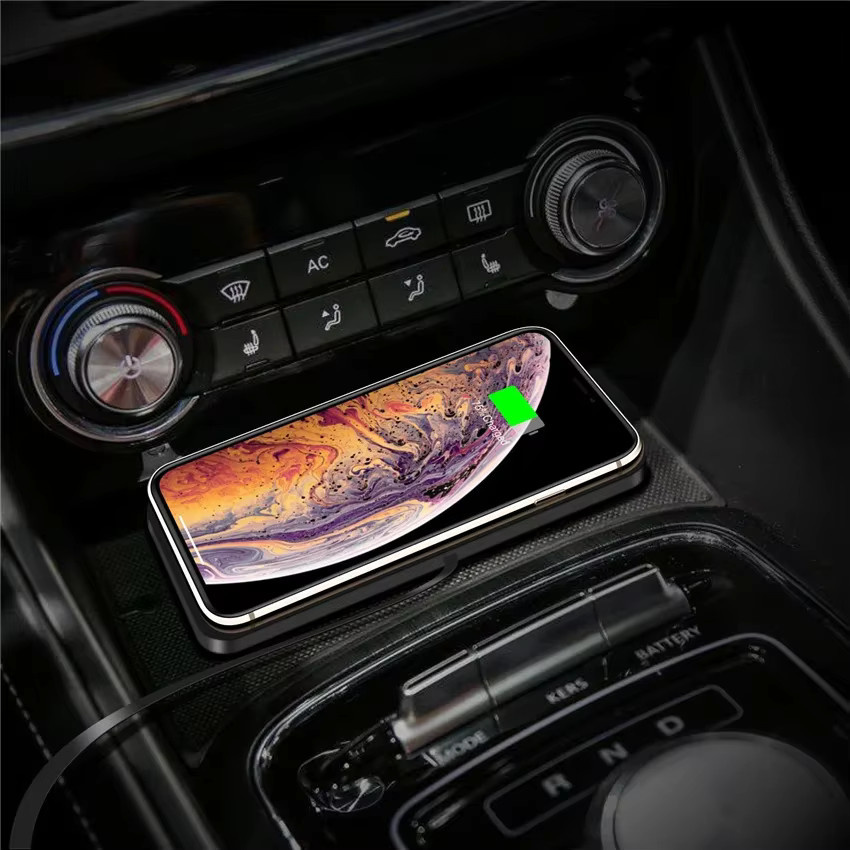 VIKEFON Kabelloses Autoladegerät in Schwarz für iPhone, Samsung und Xiaomi als Schnelles Ladedock und Ladeständer - Bild 2