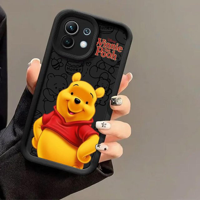 Winnie Puuh Gelber Bär Stoßfeste Handyhülle für Xiaomi Mi 13T 14 14T 15 15T Pro 17 Ultra und Poco M7 M8 F8 F7 X6 X7 X8 Pro Max 5G - Bild 1