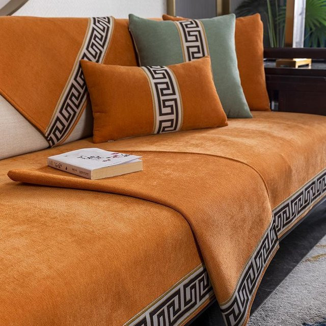 Four Seasons Universal-Sofabezug aus luxuriöser Chenille mit Anti-Rutsch-Funktion, Schonbezug für Sofa und Sessel, Breite: 110 cm, Länge: 160 cm - Bild 1