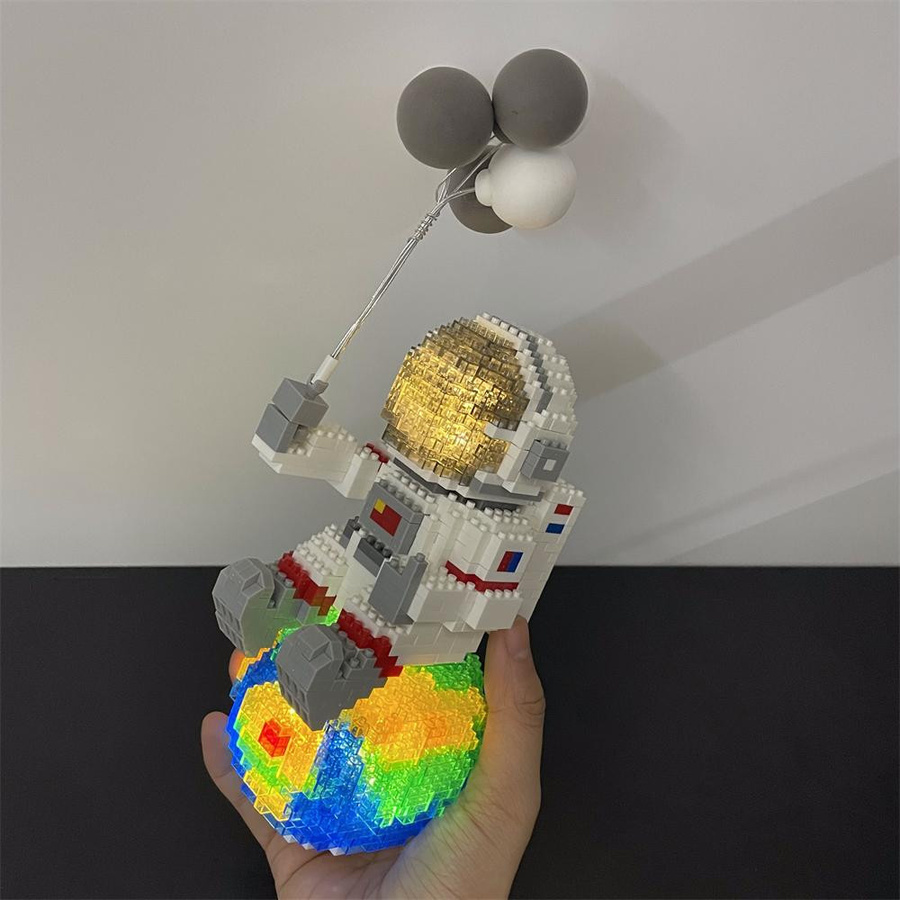 Linyi toy Astronaut Bausteine - Bild 2