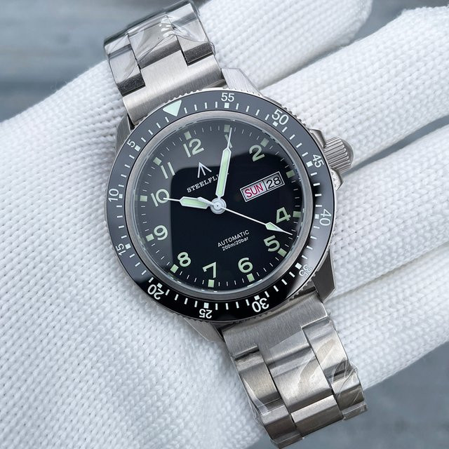 STEELFLIER Armbanduhr, Automatik, Edelstahl, Doppelkalender, Herren - Bild 1