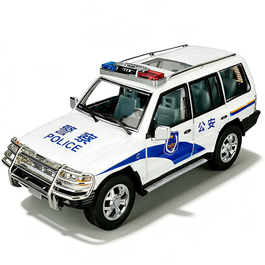 RMZ city Mitsubishi Pajero Modellauto, 1:18, Polizei, Metall, mit Rückziehfunktion, öffnende Türen - Bild 7