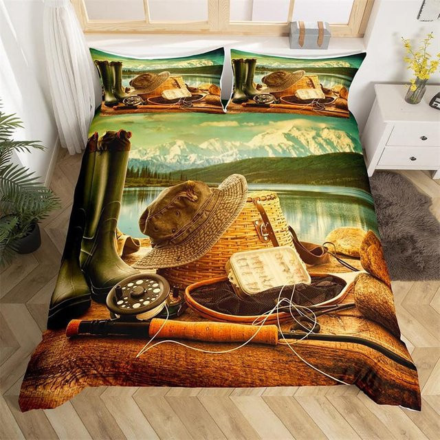 Fishing King Bettwäsche-Set aus Mikrofaser mit Angel-Motiv in Mehrfarbig, 3-teilig, B/H: 210 x 210 cm, Kissenbezüge: 50 x 70 cm - Bild 1
