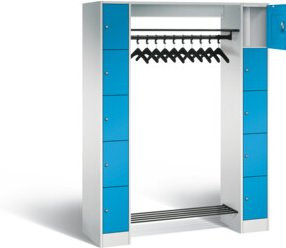 C+P Offene Garderobe Serie 8070 mit Garderobenstange und Zylinderschlössern, Front Lichtblau, Korpus Lichtgrau, H x B x T: 195 x 143 x 48 cm - Bild 1