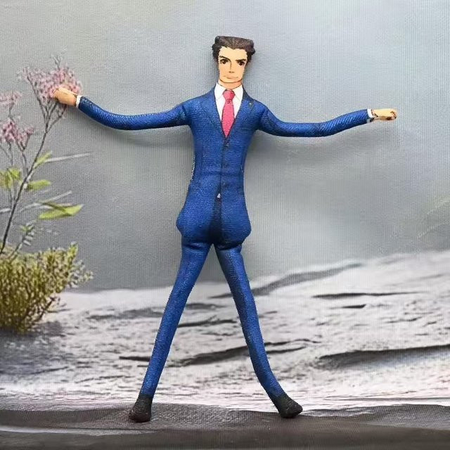 Yiran Health & Beauty Ace Attorney Phoenix Wright Miles Edgeworth Plüschpuppe, 28cm, ab 18 Jahre - Bild 1