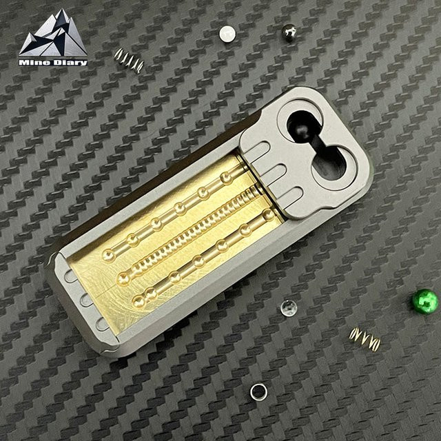 Mine Diary Magnetischer Fidget Slider, Mechanisches Push Slider Spielzeug - Bild 1