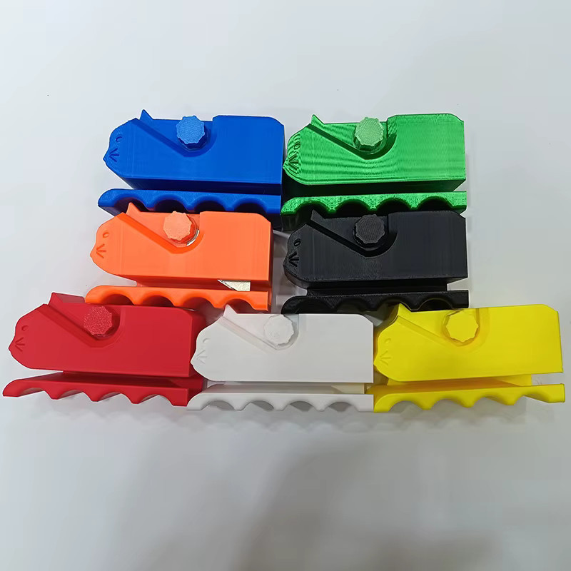 Katzenförmiger Karton-Cutter aus Kunststoff in Blau, 3D-gedrucktes Schiebe-Messer für Papier und DIY-Projekte - Bild 1